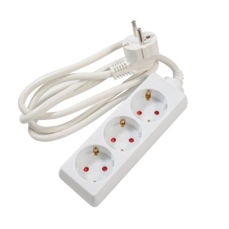 Alargador Spacer PP-3-15, 3 tomas Schuko, 1.5m, 16A, blanco Alargador Spacer PP-3-15, 3 tomas Schuko, 1.5m, 16A, blanco